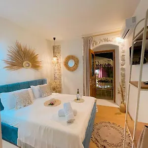 Bohemian Boutique Appartement Vlorë